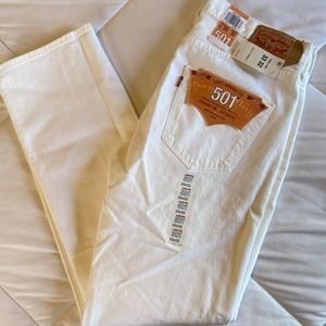 Men’s Levi’s jeans